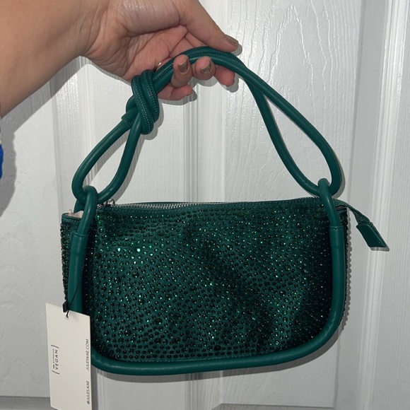 Jules Kae
Becca Crystal Shoulder Bag - Picture 4 of 7